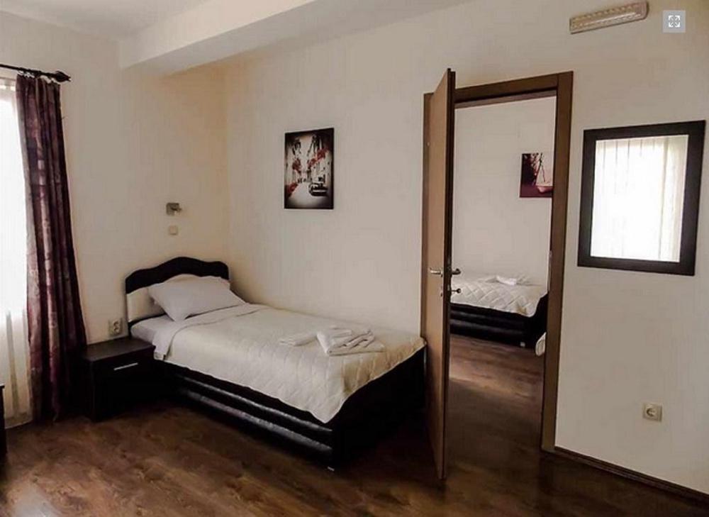 Guesthouse Vila Dnd Niska Banja Eksteriør bilde
